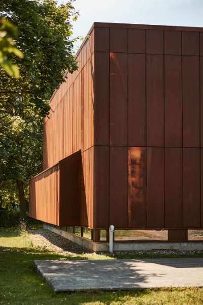 Beautiful façade cassettes made from corten steel, Maribo Svømmehal, Ved Stadion 4, 4930 Maribo